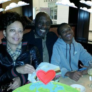 Meet your Posher, Troy